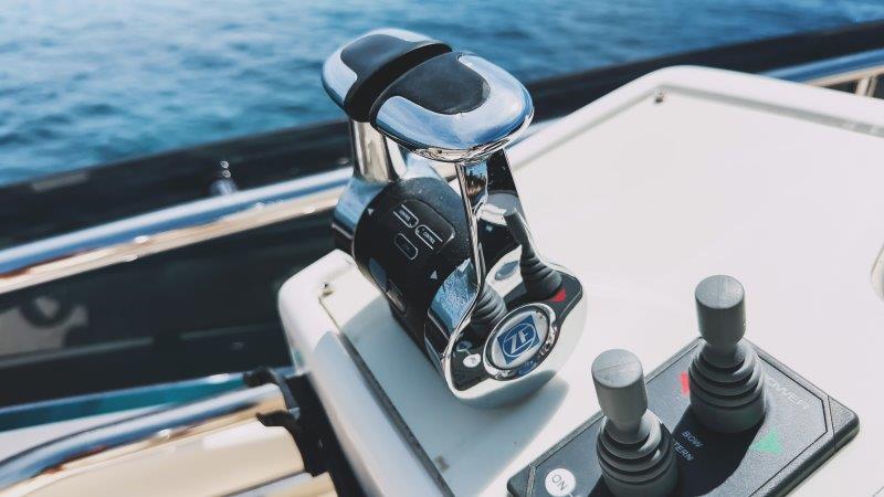 2017 FERRETTI YACHTS 550 